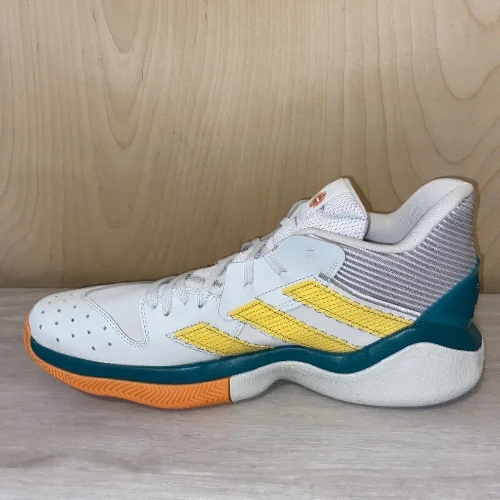 ‎NWB Adidas Harden Stepback EH1944